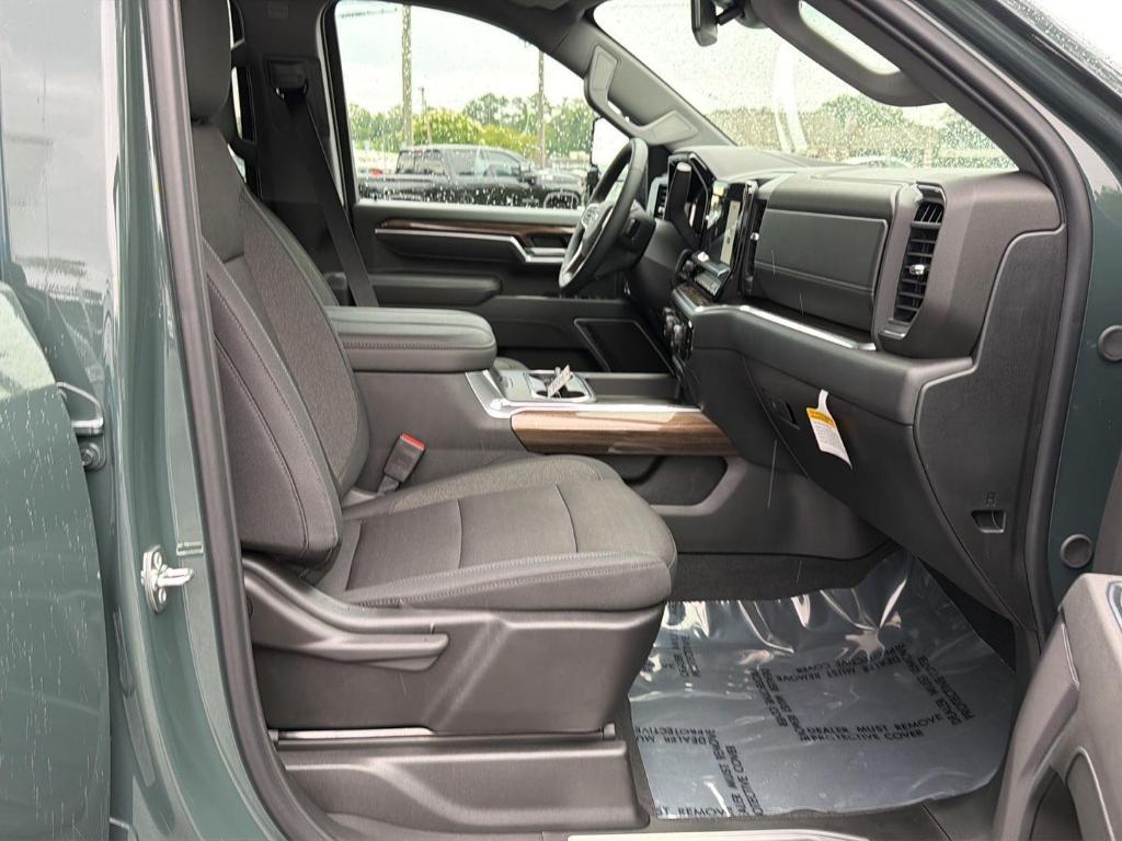 new 2026 Chevrolet Silverado 2500 car, priced at $75,570