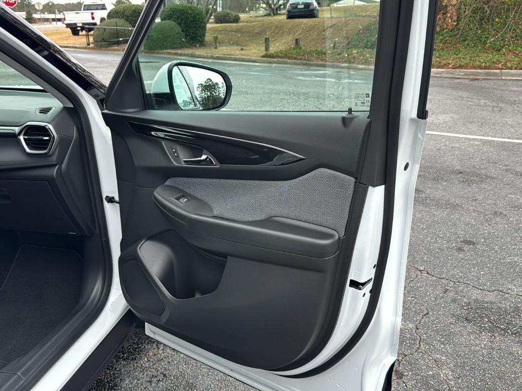 new 2026 Chevrolet TrailBlazer car, priced at $26,785