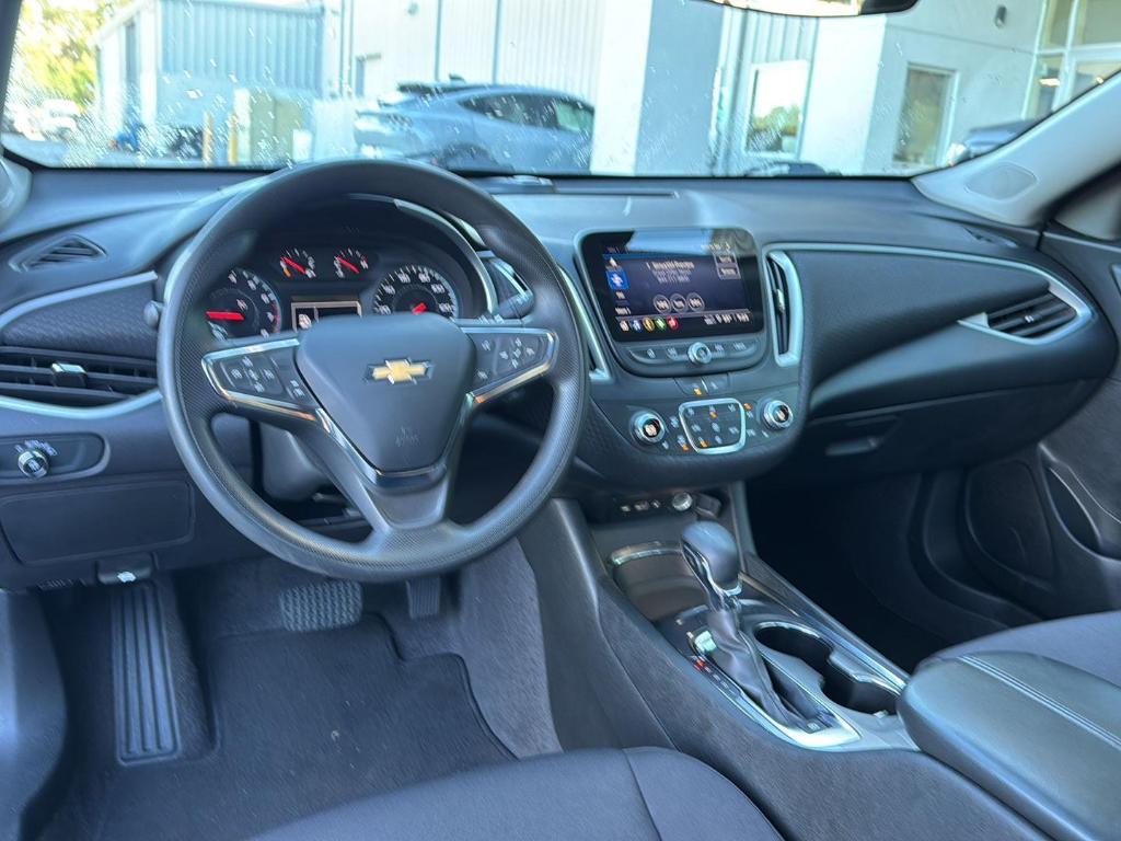 new 2023 Chevrolet Malibu car, priced at $16,950
