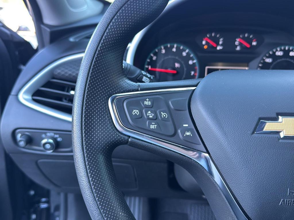 new 2023 Chevrolet Malibu car, priced at $16,950