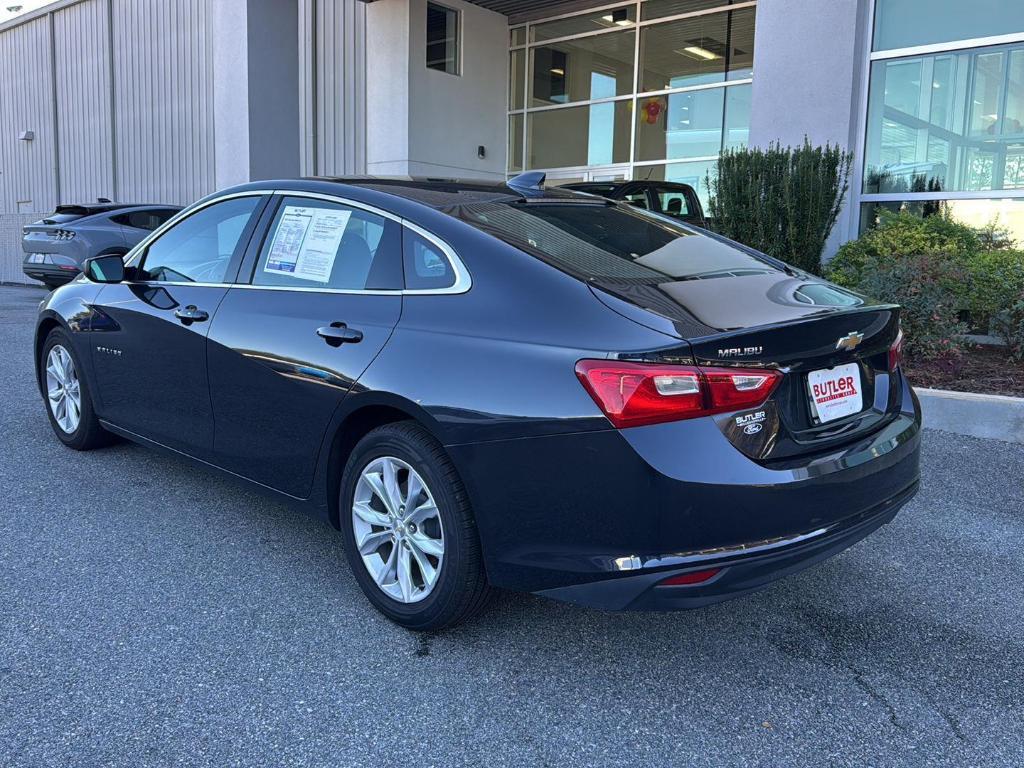 new 2023 Chevrolet Malibu car, priced at $16,950