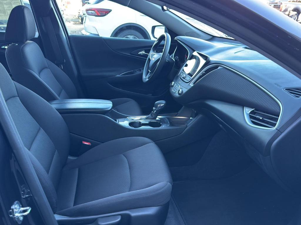 new 2023 Chevrolet Malibu car, priced at $16,950