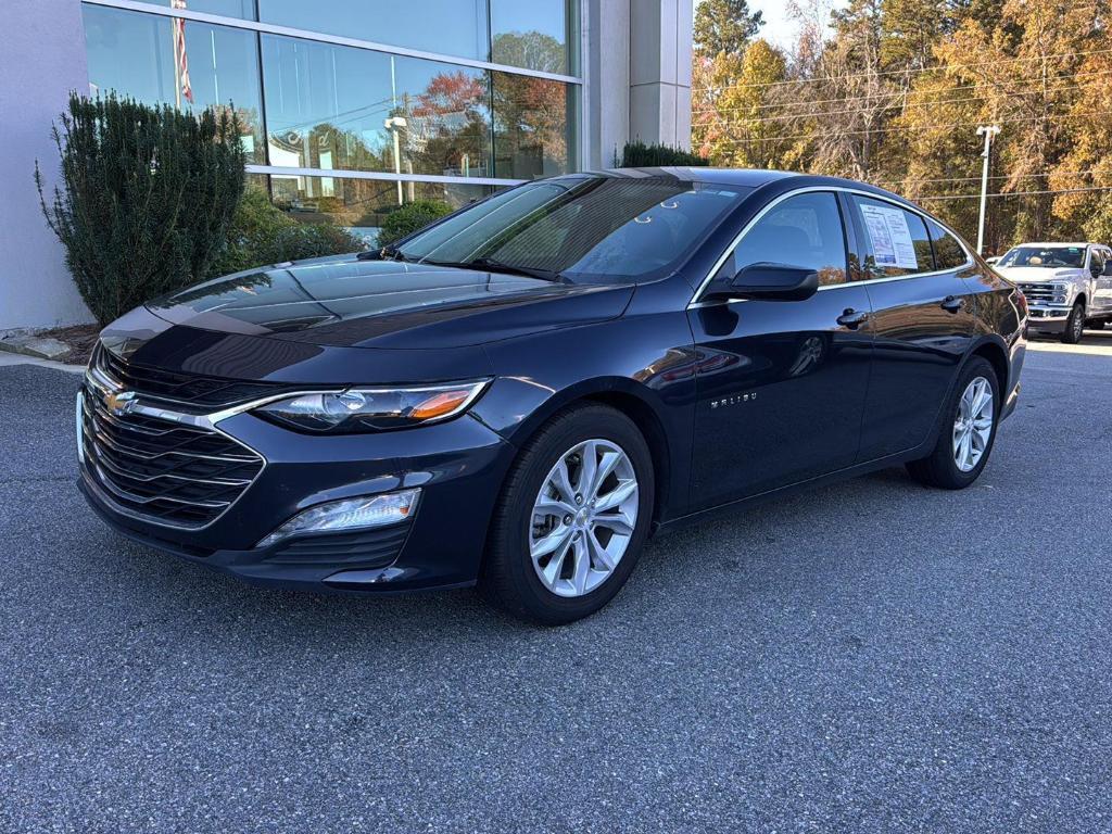 new 2023 Chevrolet Malibu car, priced at $16,950