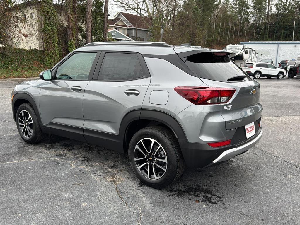 new 2026 Chevrolet TrailBlazer car, priced at $27,220
