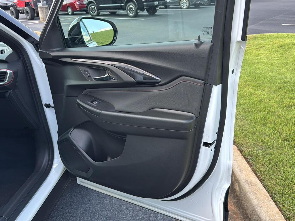 used 2023 Chevrolet TrailBlazer car, priced at $23,447