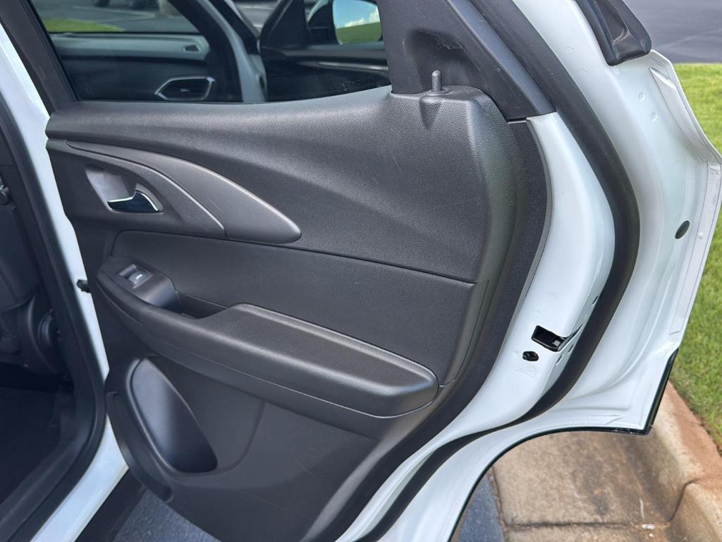 used 2023 Chevrolet TrailBlazer car, priced at $23,447