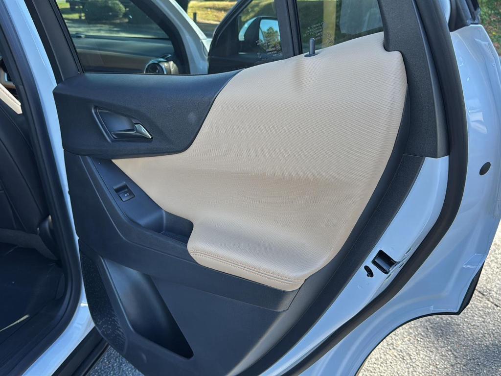 new 2026 Chevrolet Equinox car, priced at $38,325