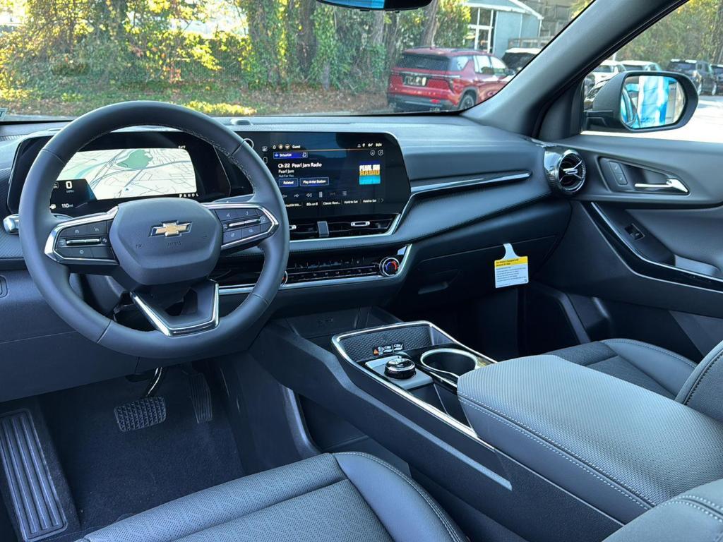 new 2026 Chevrolet Equinox car, priced at $29,330