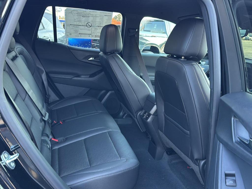 new 2026 Chevrolet Equinox car, priced at $29,330