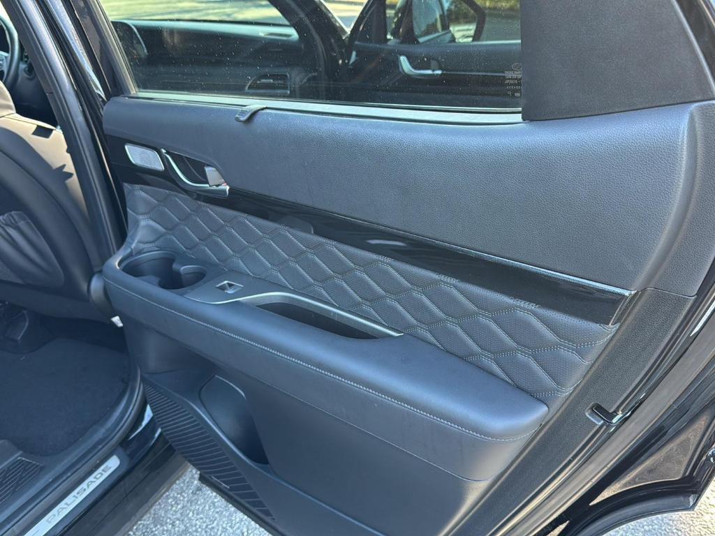 used 2022 Hyundai Palisade car, priced at $24,227
