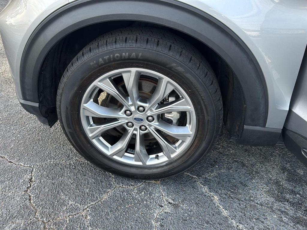 used 2022 Ford Explorer car, priced at $25,668