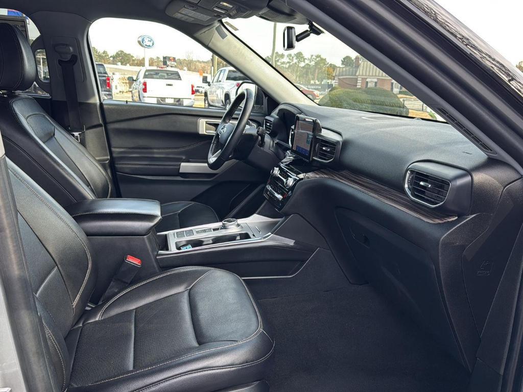 used 2022 Ford Explorer car, priced at $25,668