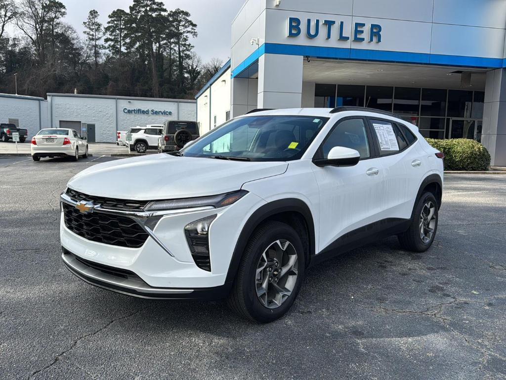 used 2024 Chevrolet Trax car, priced at $20,888