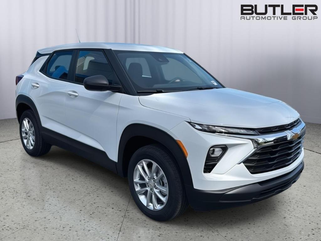 new 2026 Chevrolet TrailBlazer car, priced at $27,330