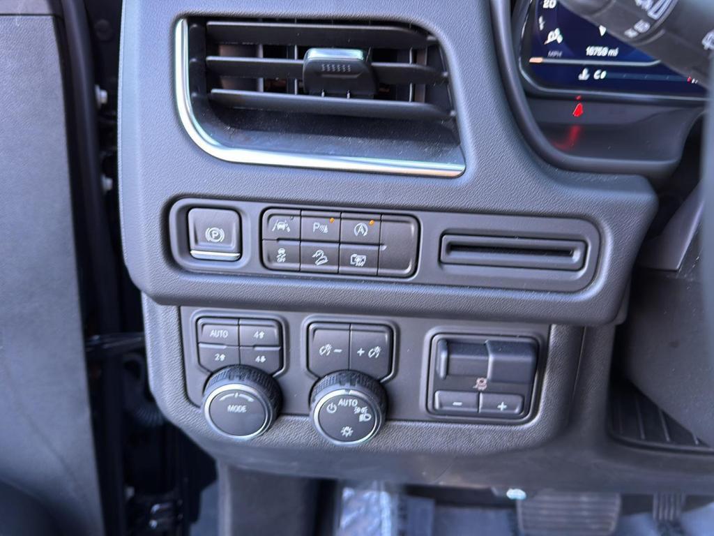 used 2024 Chevrolet Tahoe car, priced at $66,999