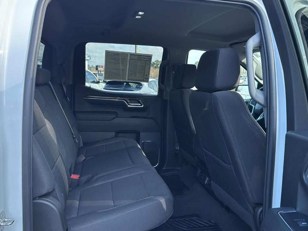 used 2024 Chevrolet Silverado 1500 car, priced at $39,667