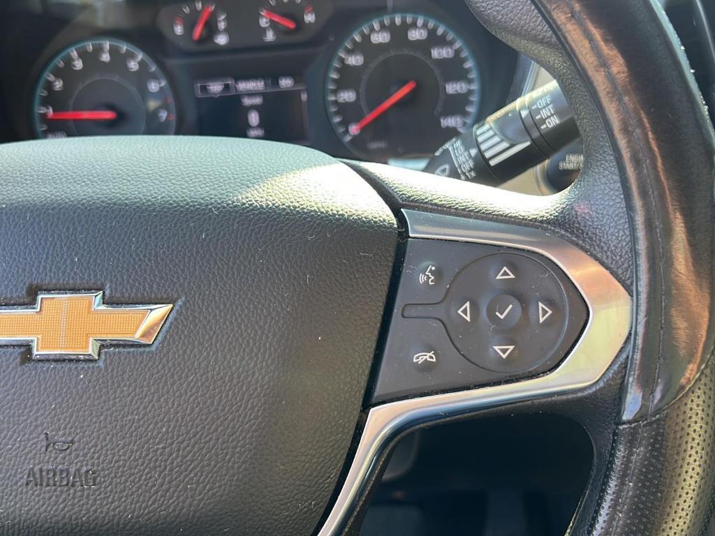 used 2023 Chevrolet Traverse car, priced at $25,595