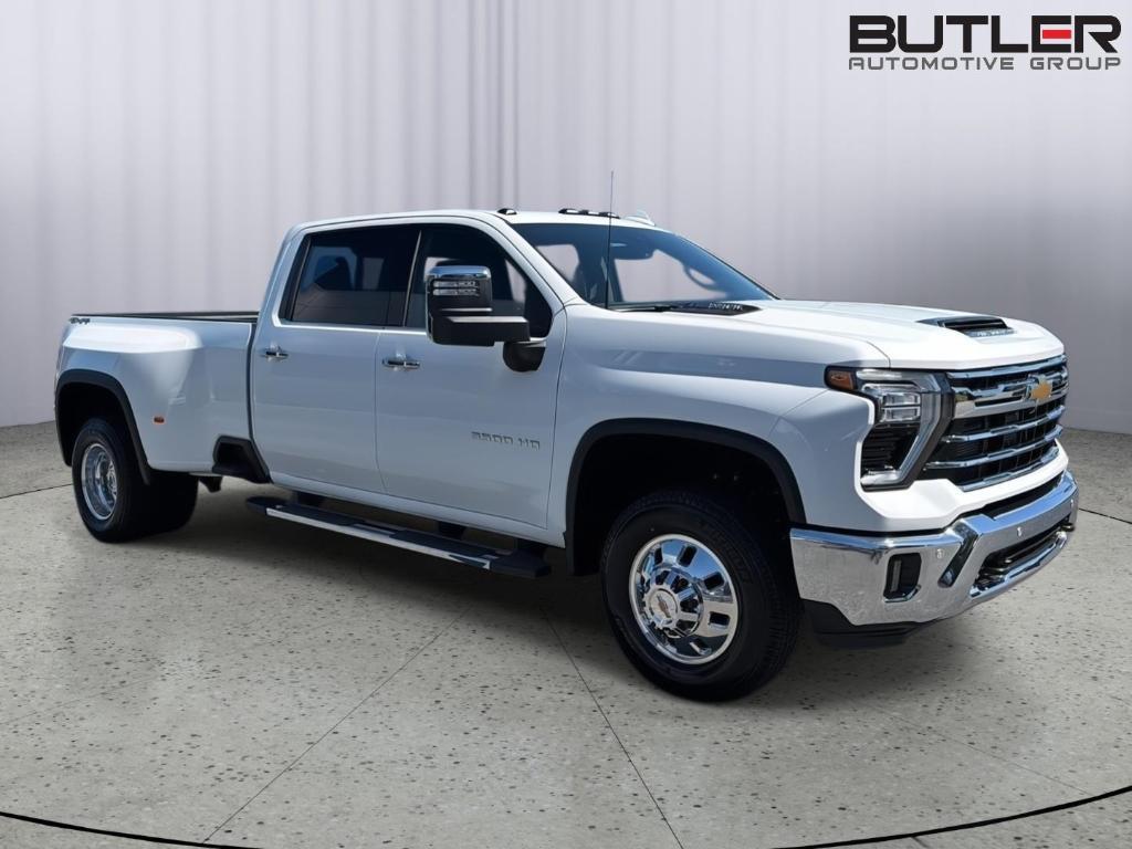 new 2026 Chevrolet Silverado 3500 car, priced at $85,545
