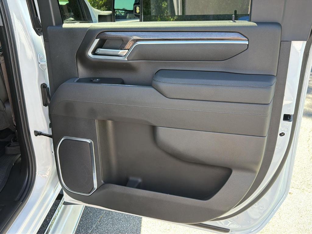 new 2026 Chevrolet Silverado 3500 car, priced at $85,545