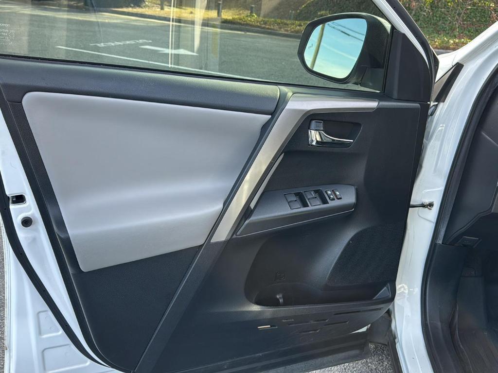 used 2018 Toyota RAV4 Hybrid car, priced at $16,447