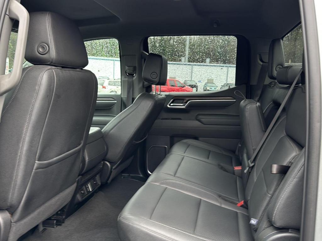 used 2025 GMC Sierra 1500 car, priced at $39,588