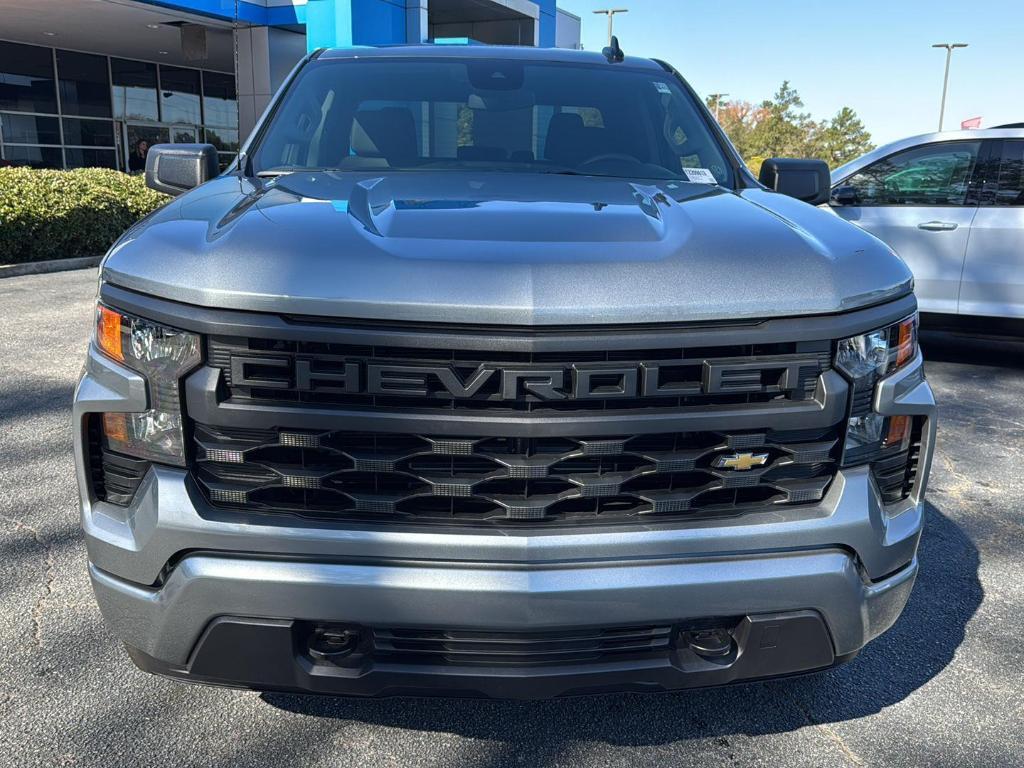 new 2026 Chevrolet Silverado 1500 car, priced at $43,025