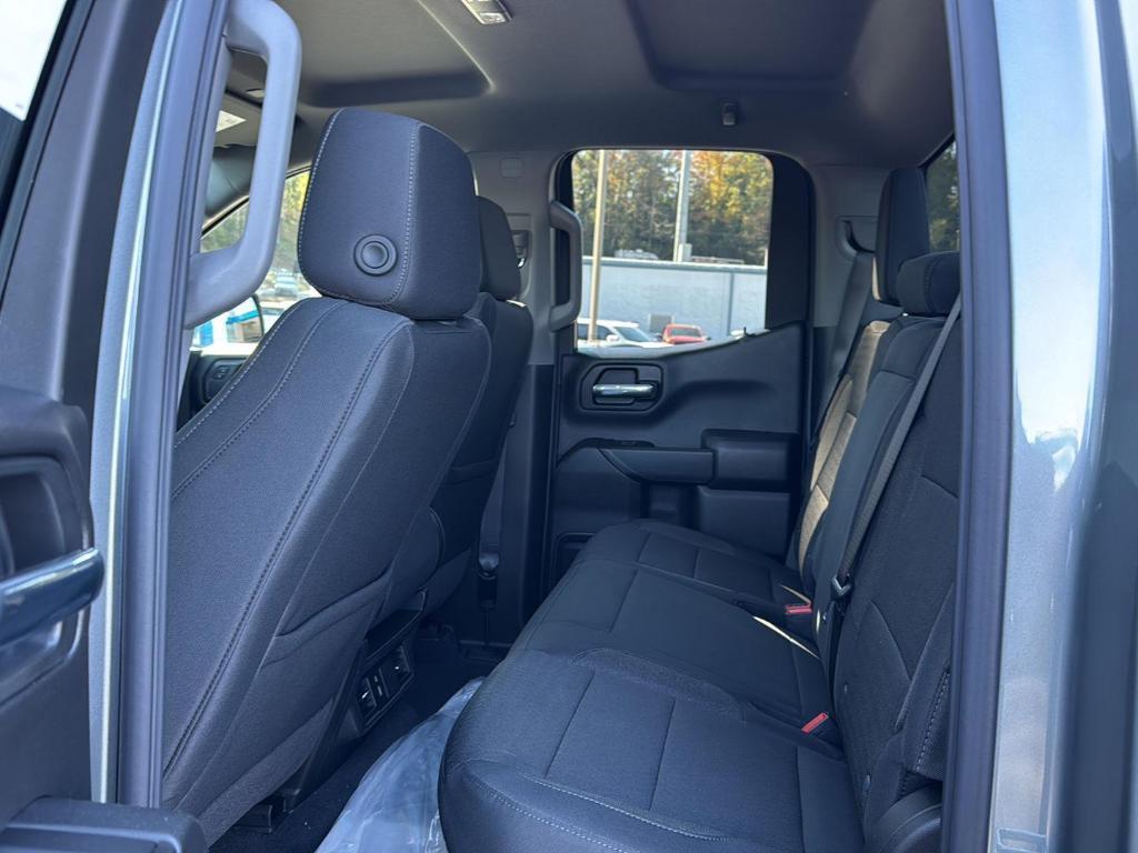 new 2026 Chevrolet Silverado 1500 car, priced at $43,025