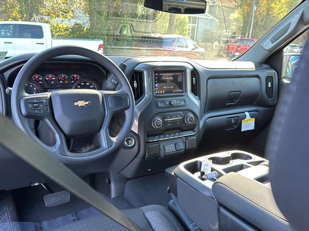 new 2026 Chevrolet Silverado 1500 car, priced at $43,025