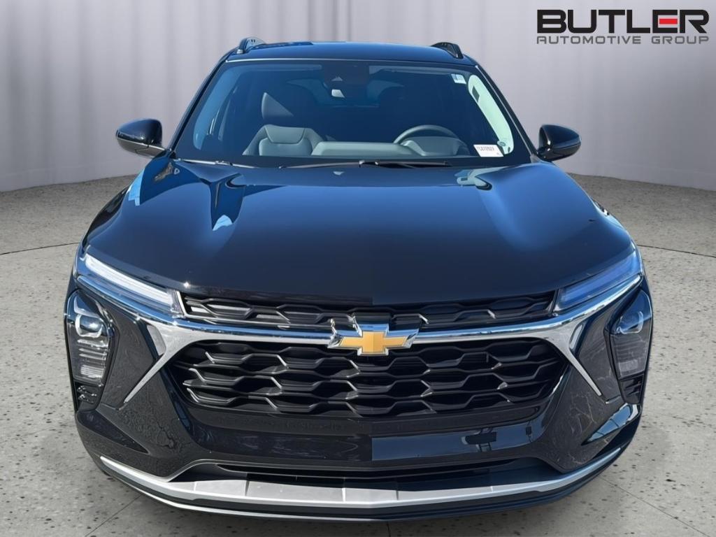 new 2026 Chevrolet Trax car, priced at $26,425