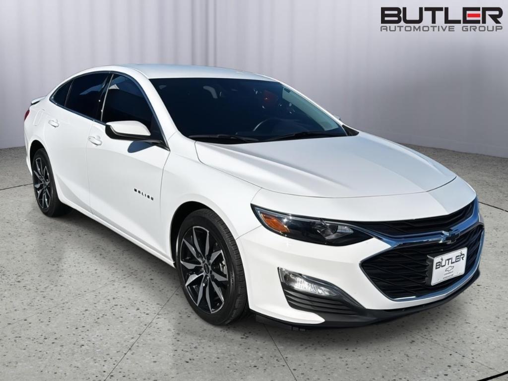 used 2024 Chevrolet Malibu car, priced at $23,999
