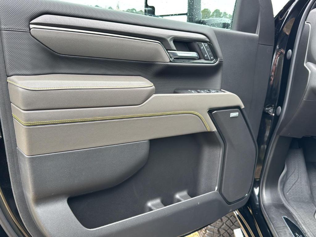 used 2024 Chevrolet Silverado 2500 car, priced at $70,558