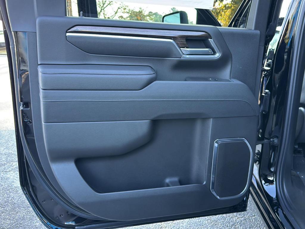 new 2026 Chevrolet Silverado 2500 car, priced at $68,499