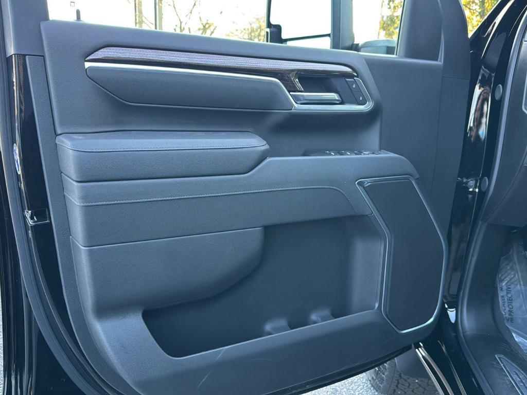 new 2026 Chevrolet Silverado 2500 car, priced at $68,499