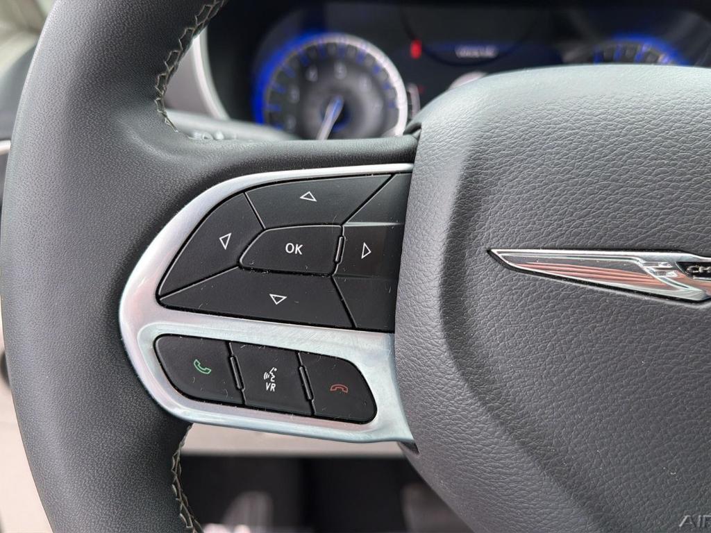 used 2023 Chrysler Pacifica car, priced at $26,998