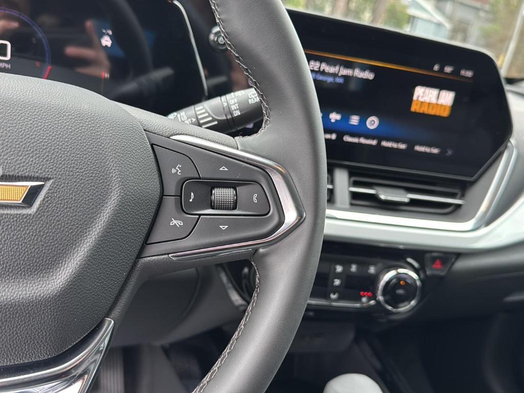 new 2026 Chevrolet Trax car, priced at $26,425