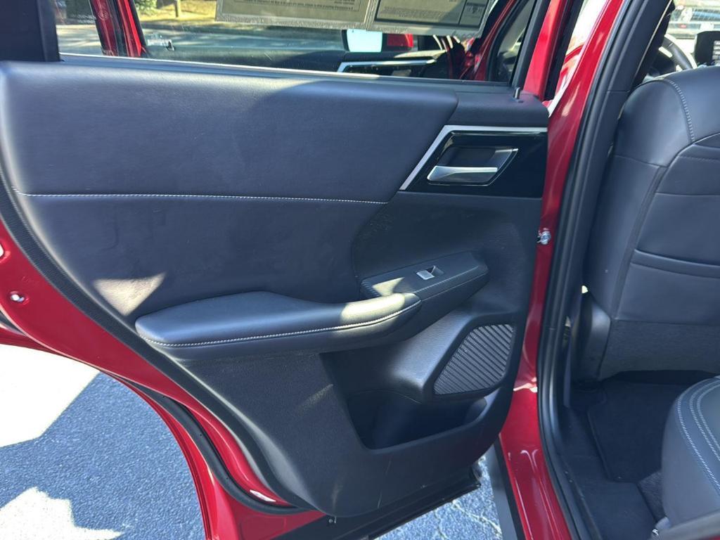 used 2024 Mitsubishi Outlander car, priced at $25,999