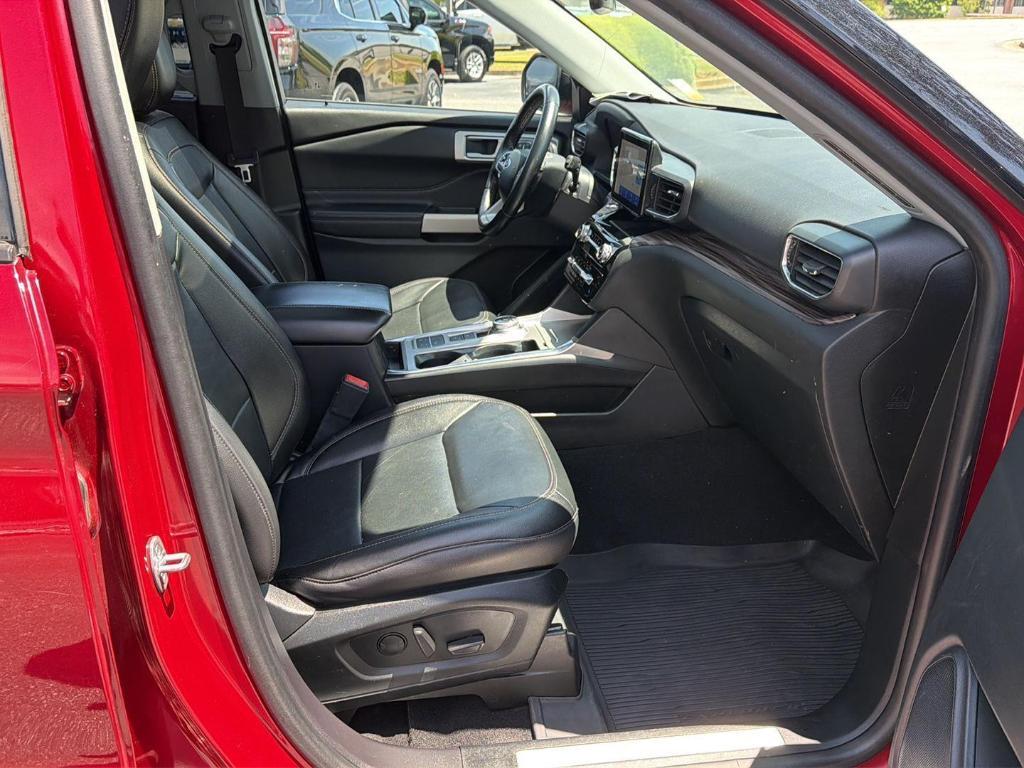 used 2022 Ford Explorer car, priced at $22,595