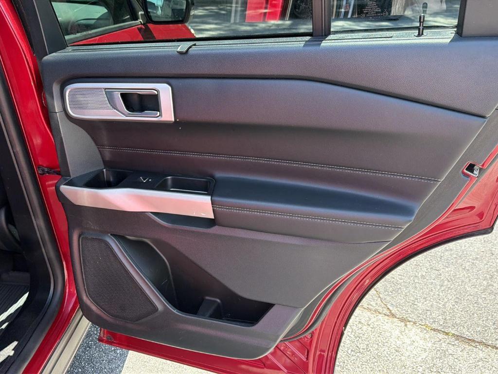 used 2022 Ford Explorer car, priced at $22,595