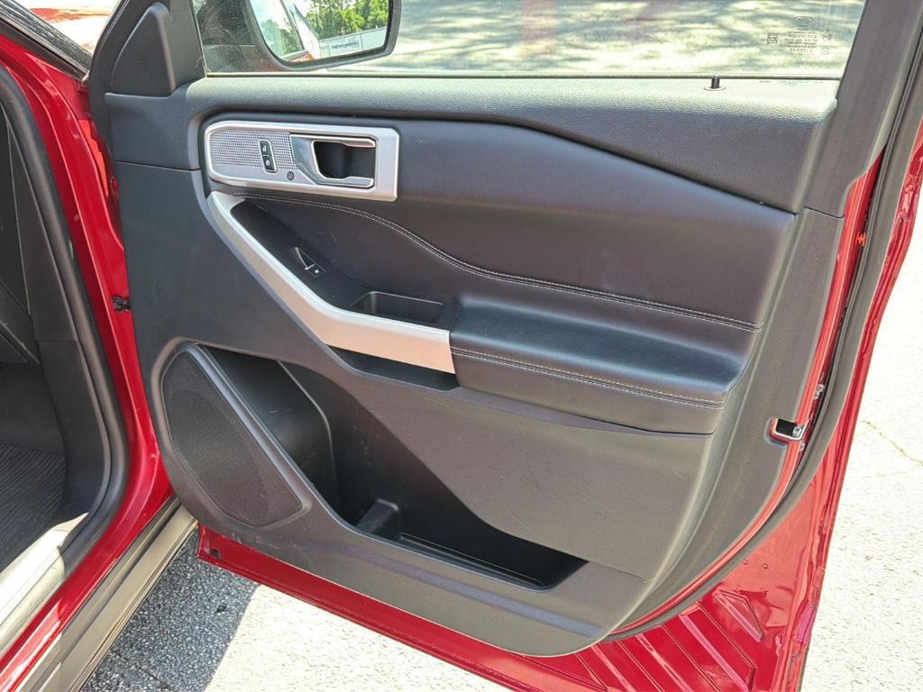 used 2022 Ford Explorer car, priced at $22,595