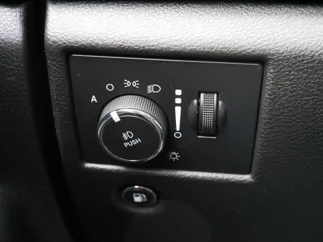 used 2017 Jeep Grand Cherokee car, priced at $14,998