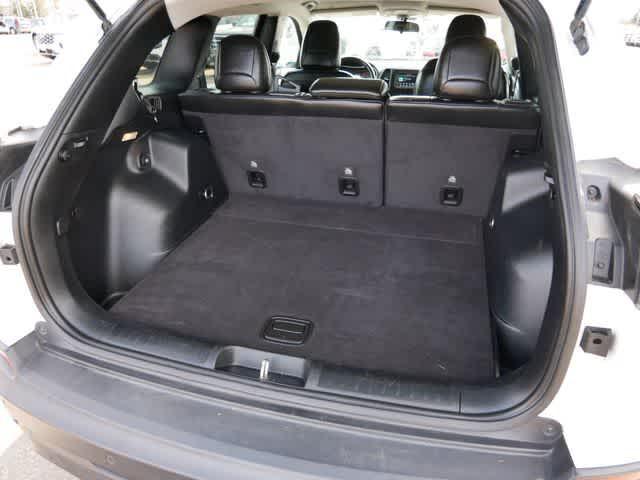 used 2020 Jeep Cherokee car, priced at $15,998