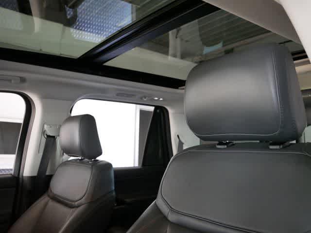 used 2025 Ford Expedition Max car, priced at $61,030