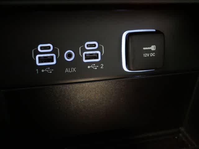 used 2025 Jeep Grand Cherokee car, priced at $40,558