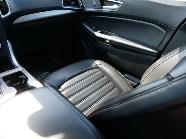 used 2024 Ford Edge car, priced at $30,998