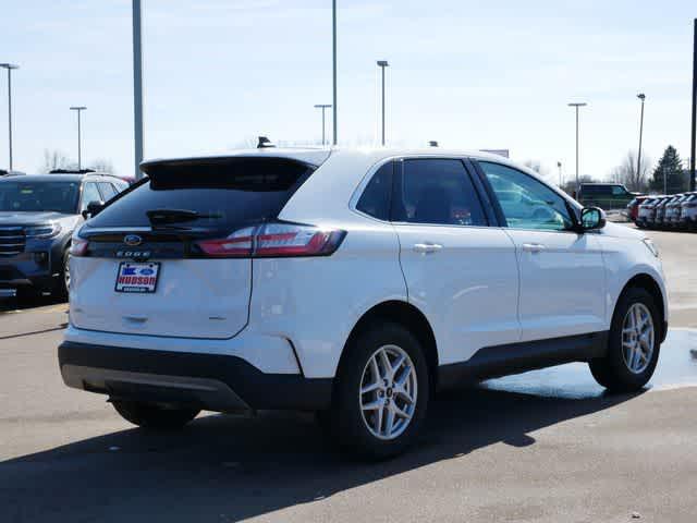 used 2024 Ford Edge car, priced at $30,998