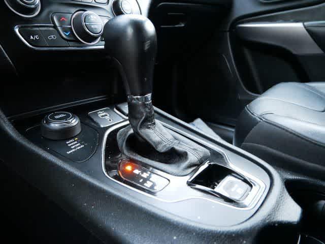 used 2019 Jeep Cherokee car, priced at $6,889