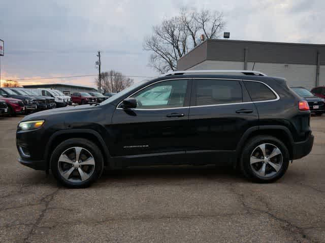 used 2019 Jeep Cherokee car, priced at $6,889