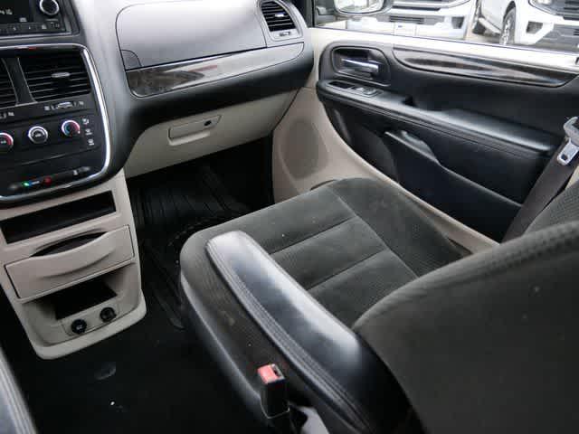 used 2016 Dodge Grand Caravan car, priced at $5,998