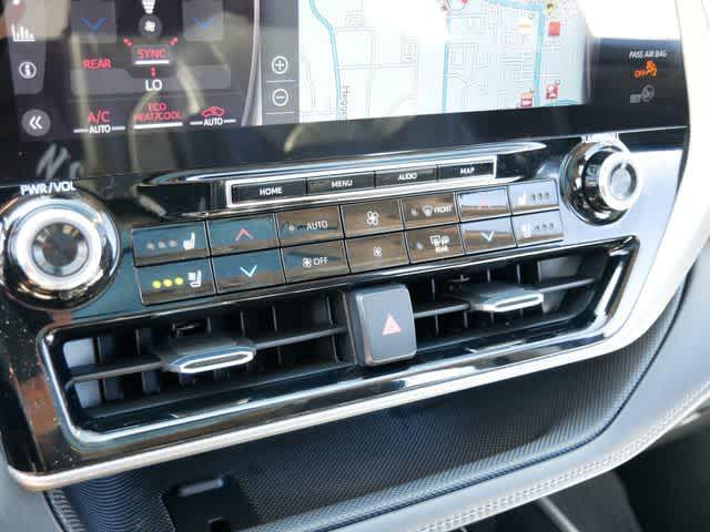 used 2020 Toyota Highlander car, priced at $27,473