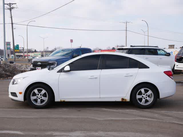 used 2014 Chevrolet Cruze car, priced at $5,500